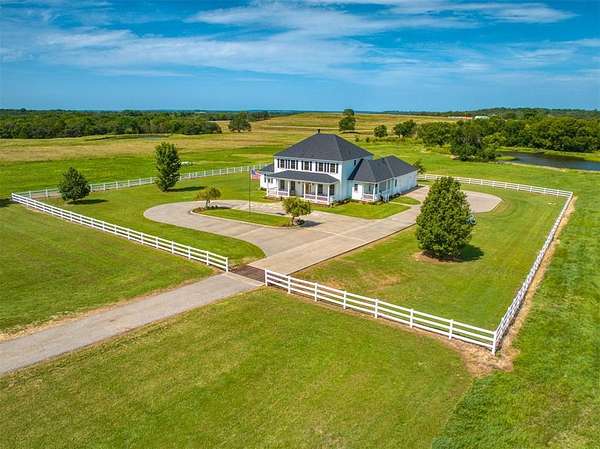 115 Acres of Land with Home for Sale in Holdenville, Oklahoma