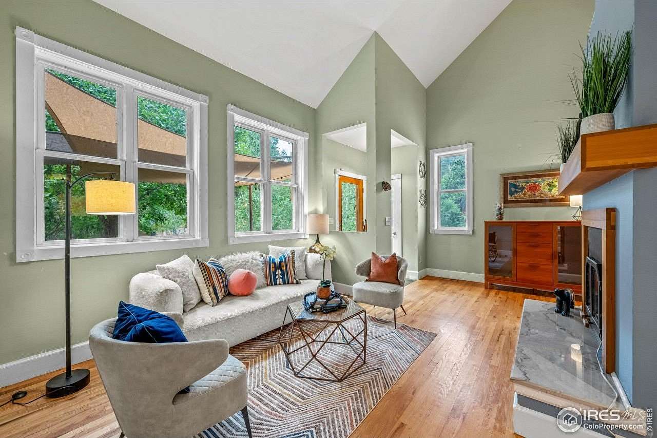 5 Acres of Residential Land with Home for Sale in Boulder, Colorado