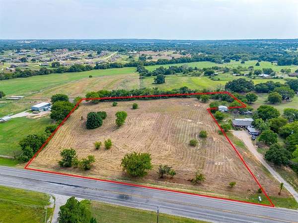 5.24 Acres of Land for Sale in Springtown, Texas