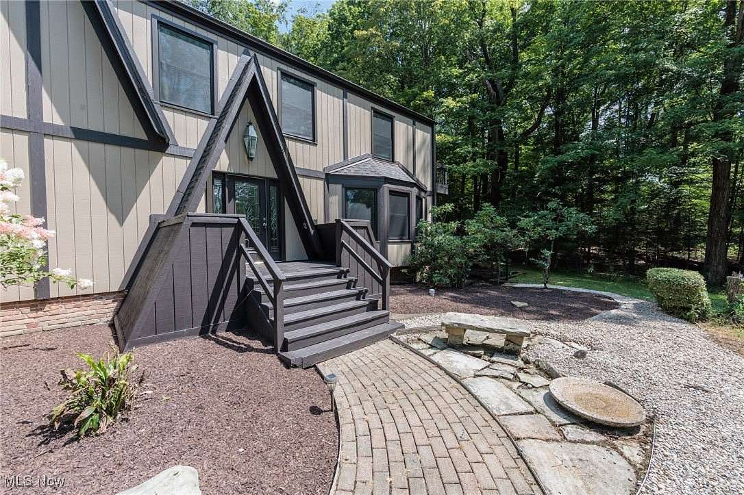 1.8 Acres of Residential Land with Home for Sale in Novelty, Ohio