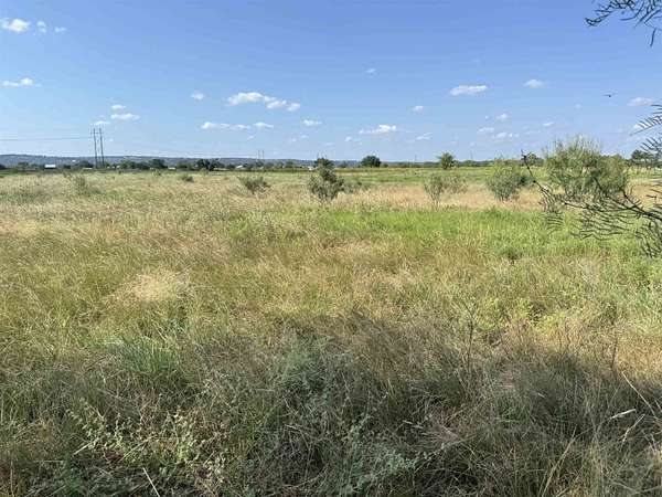 27 Acres of Land for Sale in Marble Falls, Texas