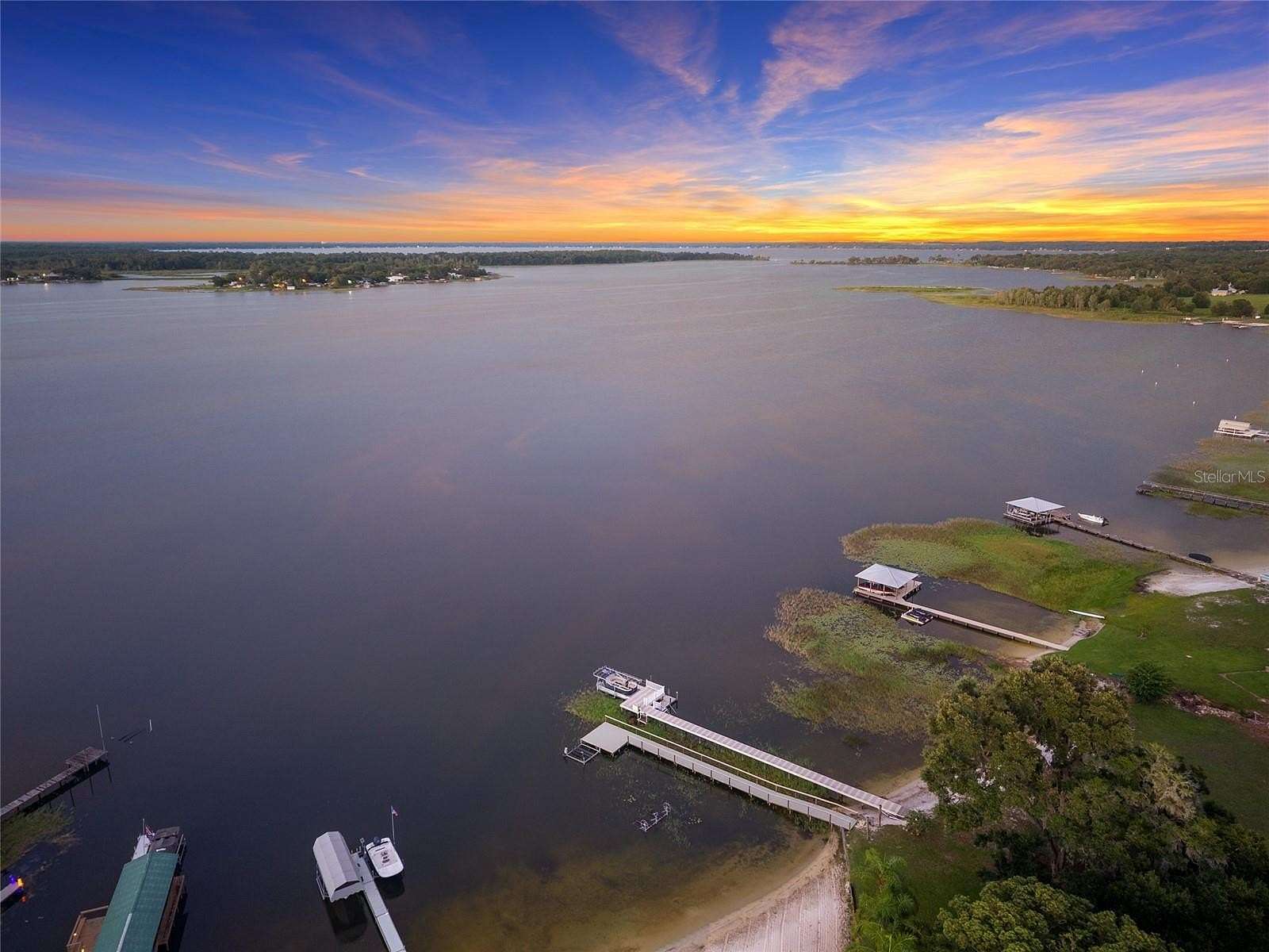 3.44 Acres of Residential Land with Home for Sale in Summerfield, Florida