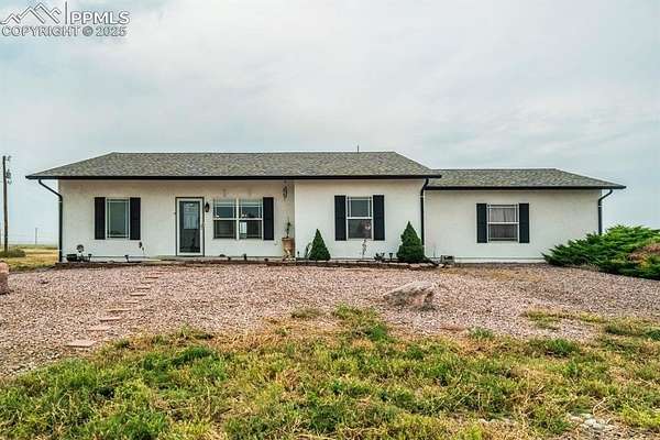 2.65 Acres of Residential Land with Home for Sale in Pueblo, Colorado