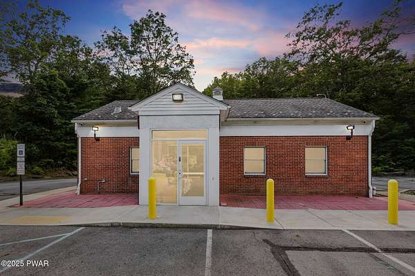 1.57 Acres of Improved Mixed-Use Land for Sale in Hawley, Pennsylvania