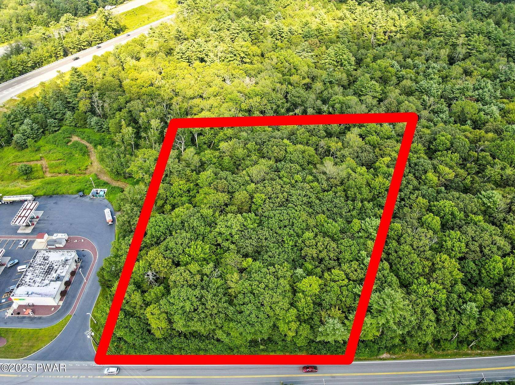 4 Acres of Commercial Land for Sale in Lords Valley, Pennsylvania