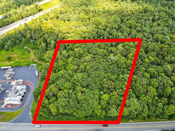 4 Acres of Commercial Land for Sale in Lords Valley, Pennsylvania