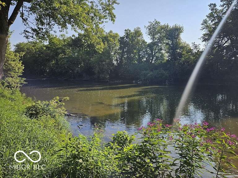 16.8 Acres of Land for Sale in Noblesville, Indiana