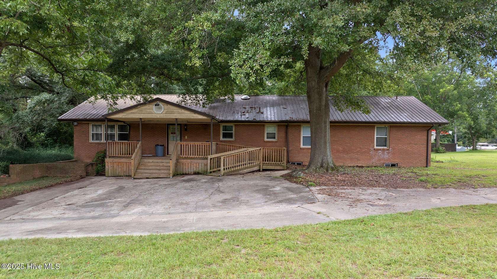 3.4 Acres of Residential Land with Home for Sale in Dudley, North Carolina