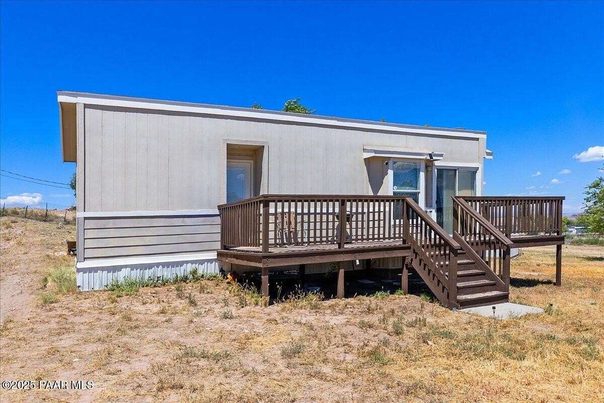 1.18 Acres of Residential Land with Home for Sale in Chino Valley, Arizona