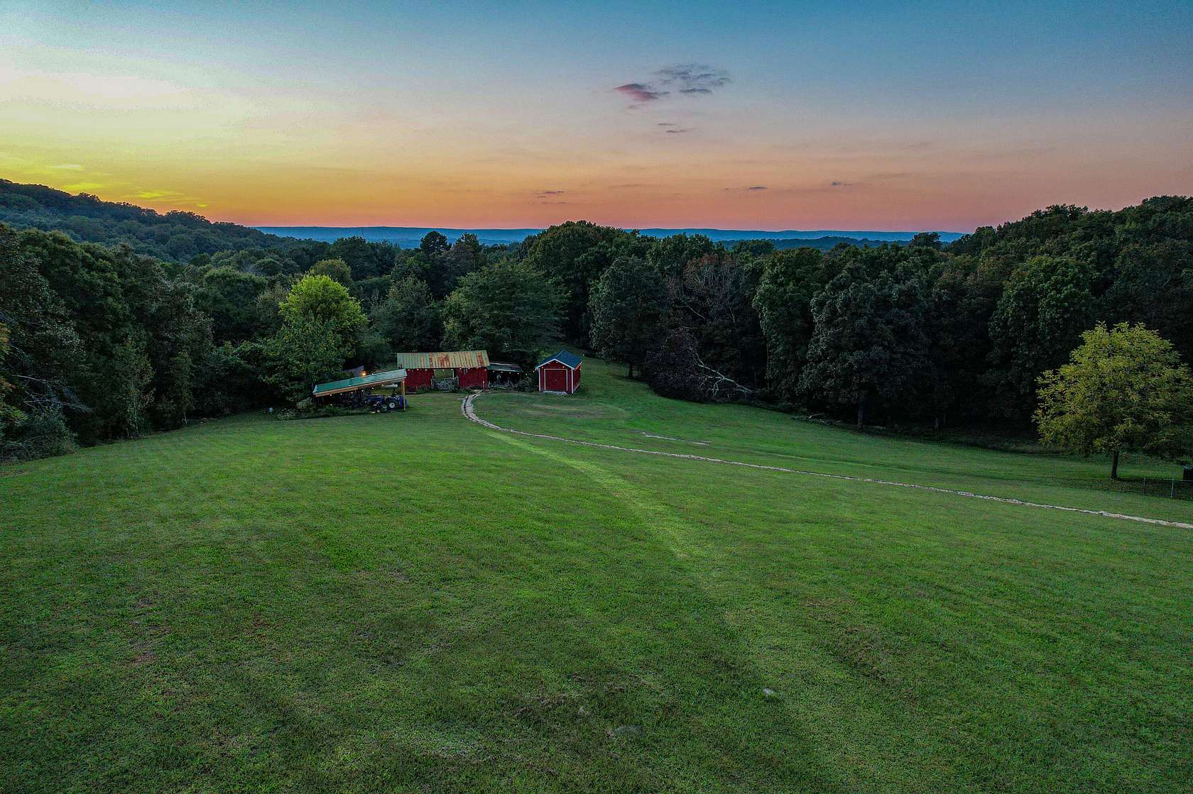 8 Acres of Land for Sale in Harrison, Tennessee