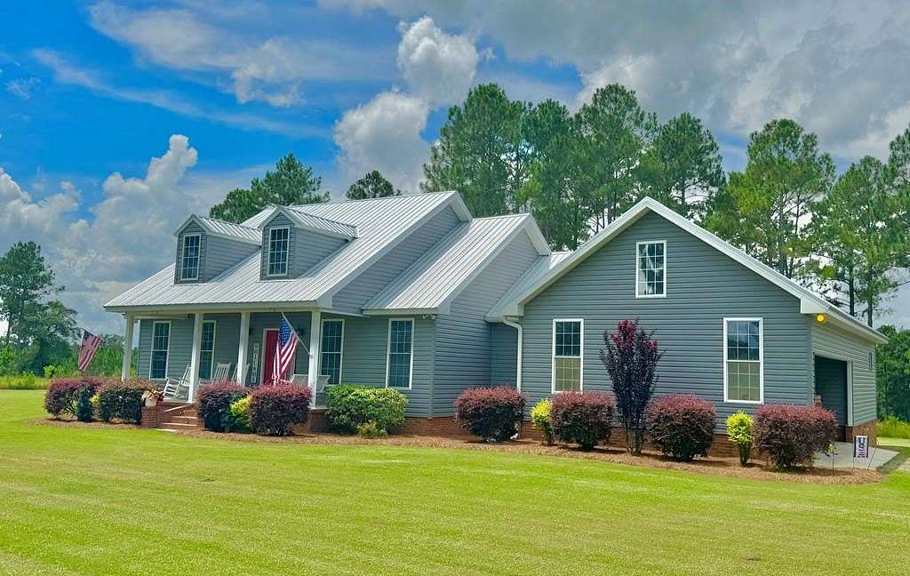 2.55 Acres of Residential Land with Home for Sale in Moultrie, Georgia