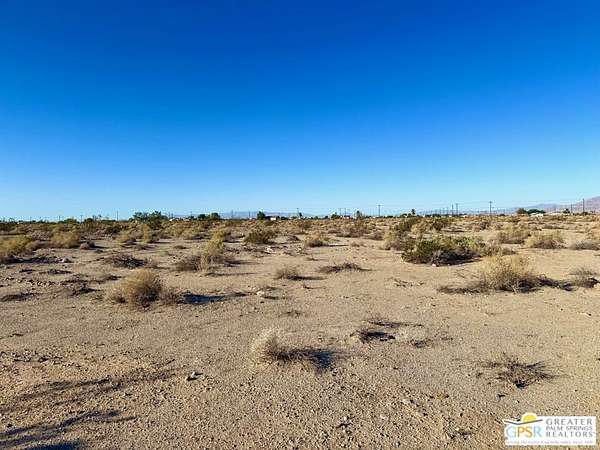 0.22 Acres of Residential Land for Sale in Thermal, California
