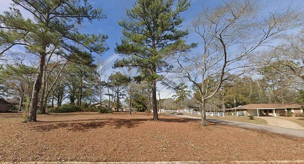 0.42 Acres of Residential Land for Sale in Ozark, Alabama