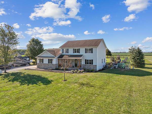 1.55 Acres of Residential Land with Home for Sale in Ashville, Ohio