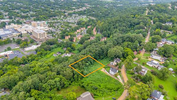 0.38 Acres of Residential Land for Sale in Chattanooga, Tennessee