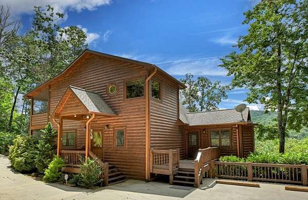 1.64 Acres of Residential Land with Home for Sale in Blue Ridge, Georgia