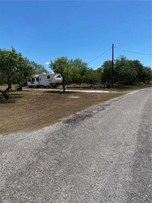 2.84 Acres of Residential Land for Sale in Woodsboro, Texas