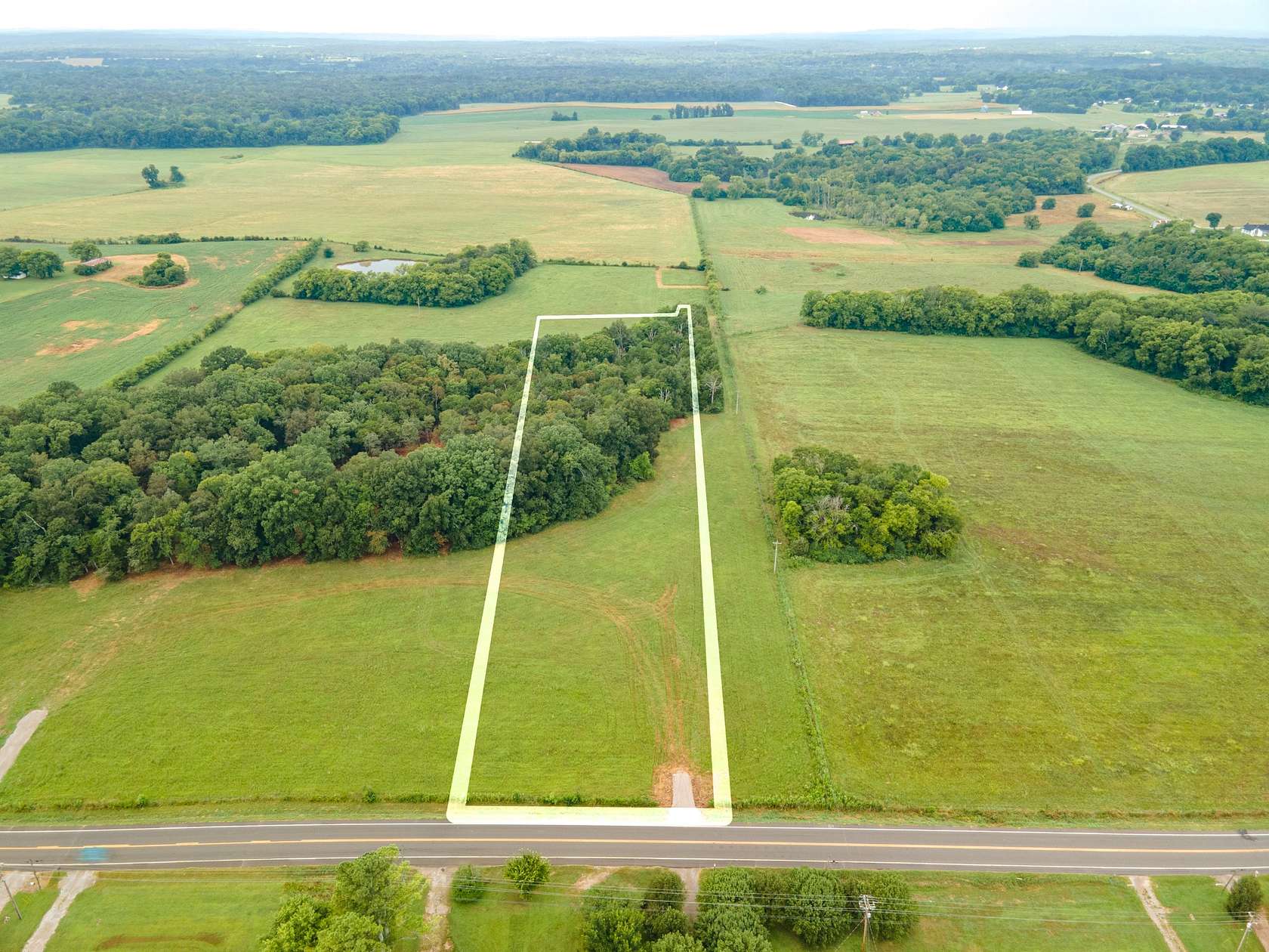 5.86 Acres of Residential Land for Sale in Lewisburg, Tennessee