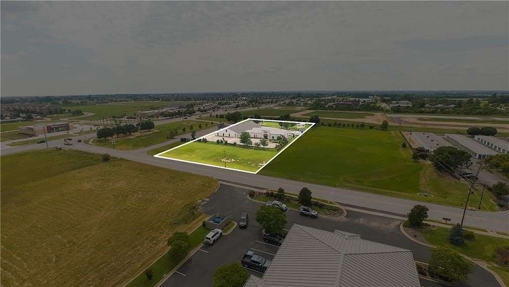 2 Acres of Improved Commercial Land for Sale in Bentonville, Arkansas