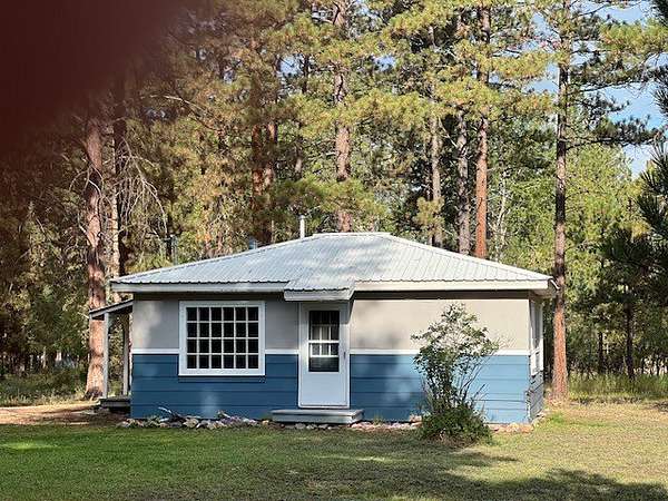 1.46 Acres of Residential Land with Home for Sale in Lincoln, Montana