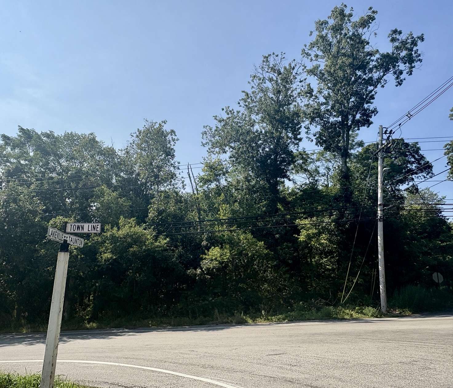 0.53 Acres of Residential Land for Sale in Taunton, Massachusetts