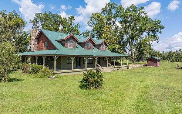 20 Acres of Land with Home for Sale in Wellborn, Florida