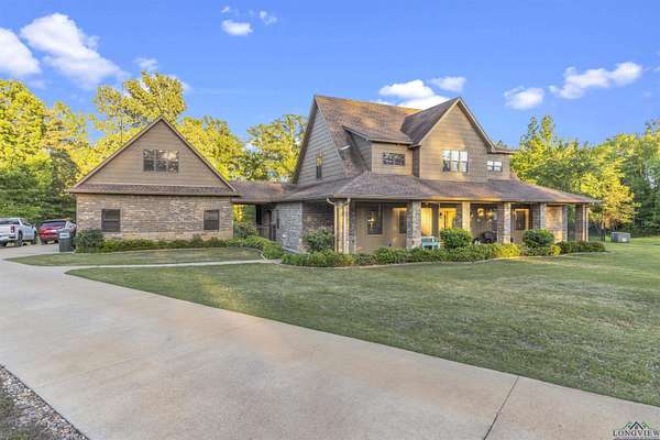 2.54 Acres of Residential Land with Home for Sale in Diana, Texas