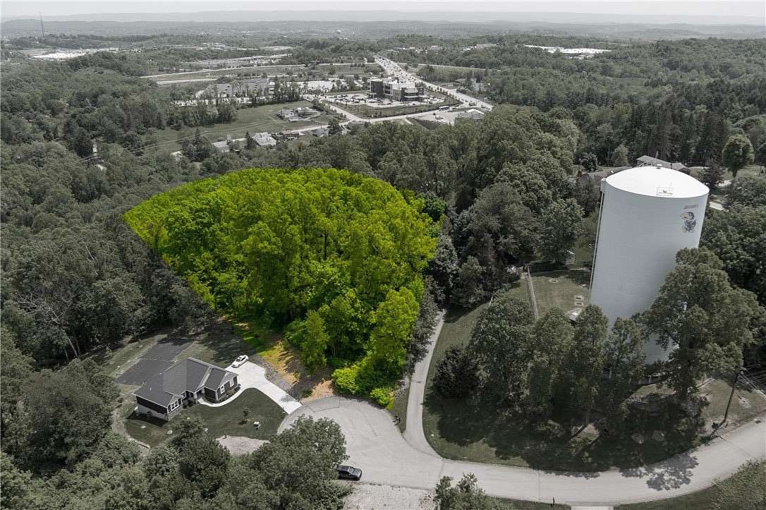 2.6 Acres of Residential Land for Sale in Jeannette, Pennsylvania