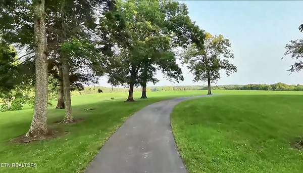 221 Acres of Land for Sale in Crossville, Tennessee