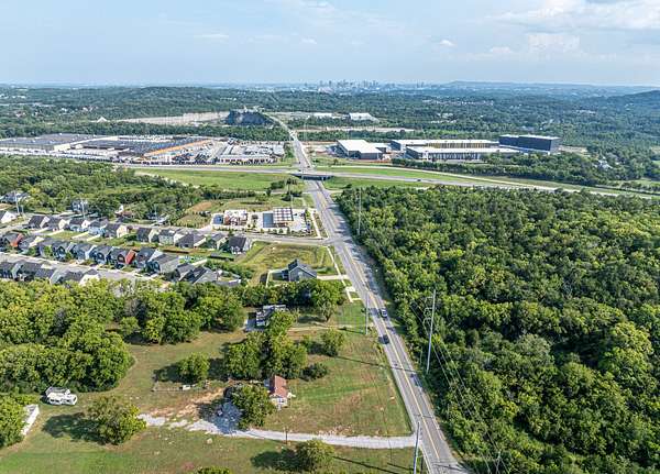 5.14 Acres of Improved Mixed-Use Land for Sale in Nashville, Tennessee