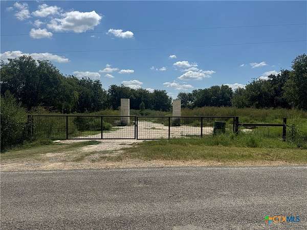 10 Acres of Land with Home for Sale in Moody, Texas