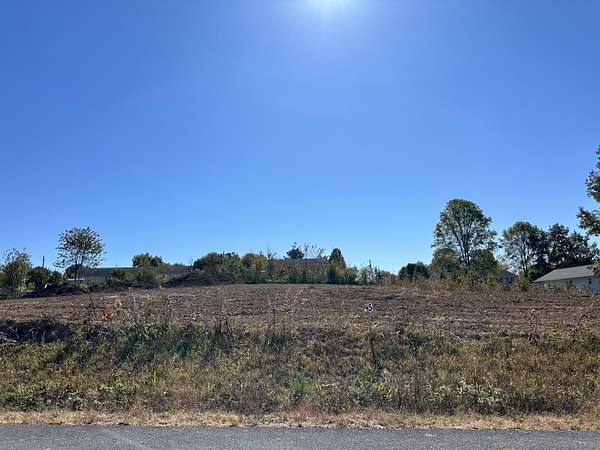 0.61 Acres of Residential Land for Sale in Etowah, Tennessee