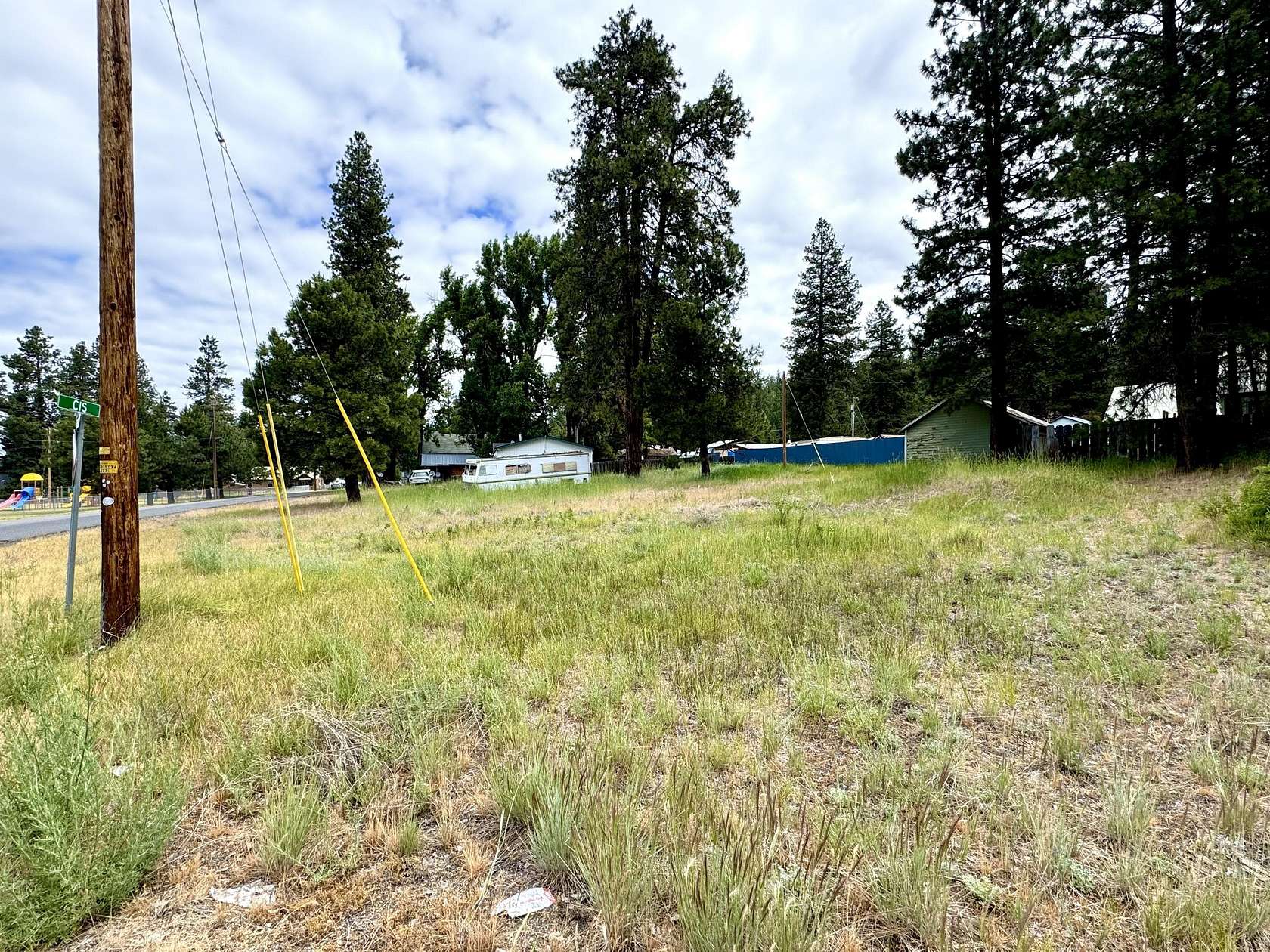 0.45 Acres of Residential Land for Sale in Chiloquin, Oregon