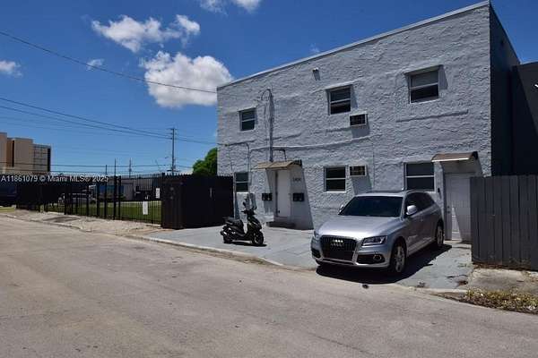 0.33 Acres of Mixed-Use Land for Sale in Miami, Florida