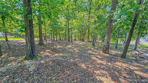 0.34 Acres of Residential Land for Sale in Sunrise Beach, Missouri