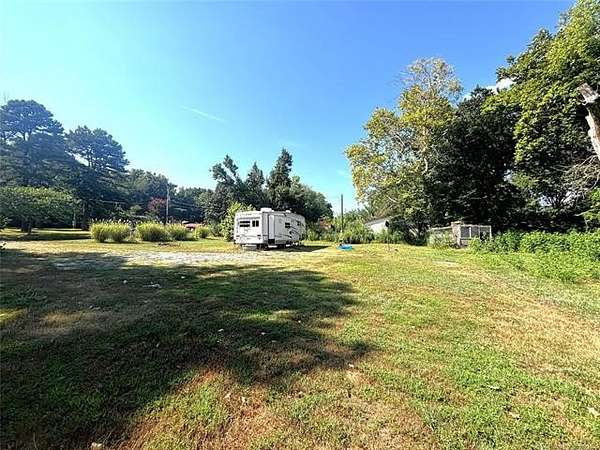 1 Acre of Residential Land for Sale in Eufaula, Oklahoma