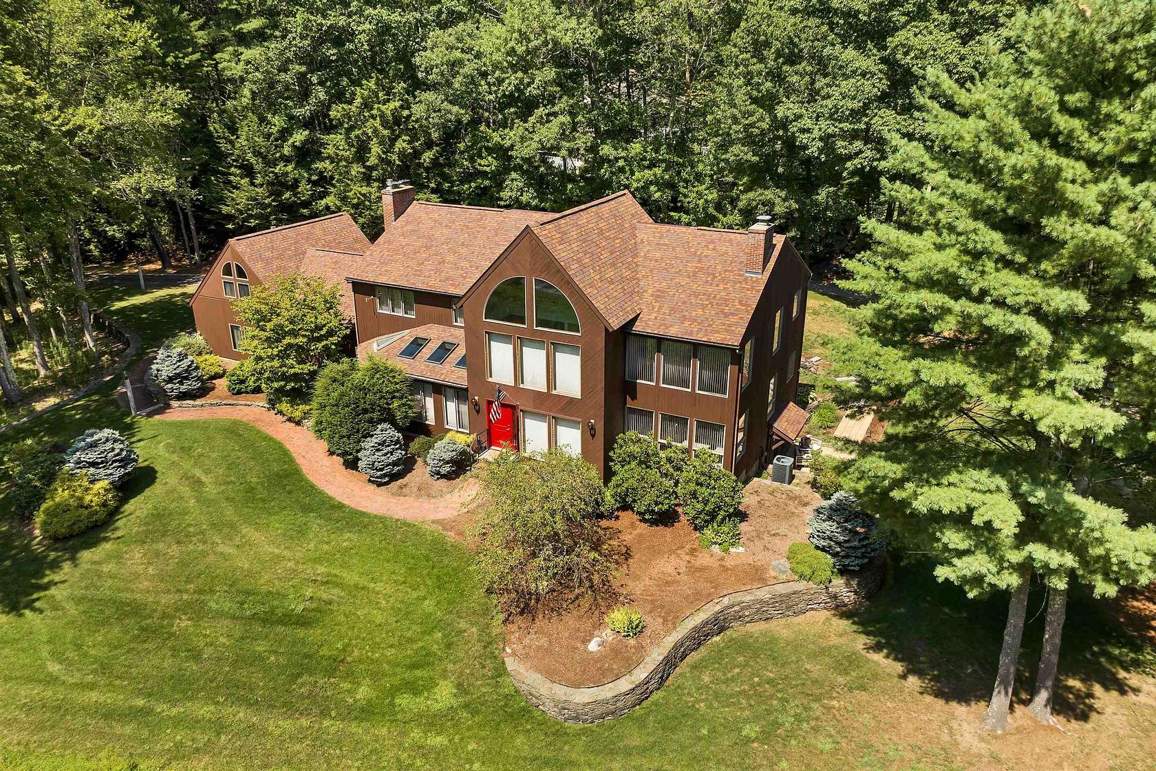 2.17 Acres of Residential Land with Home for Sale in Bedford, New Hampshire