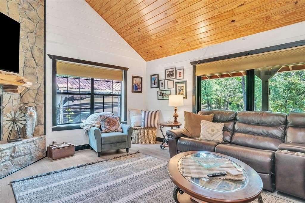 19.8 Acres of Recreational Land with Home for Sale in Rusk, Texas