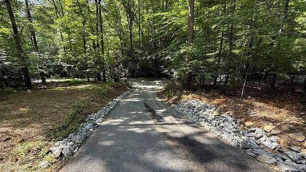 7 Acres of Residential Land for Sale in Hayesville, North Carolina