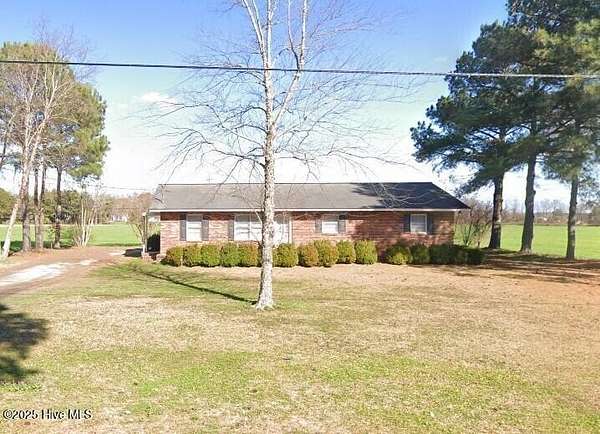 15.2 Acres of Land with Home for Sale in Beulaville, North Carolina