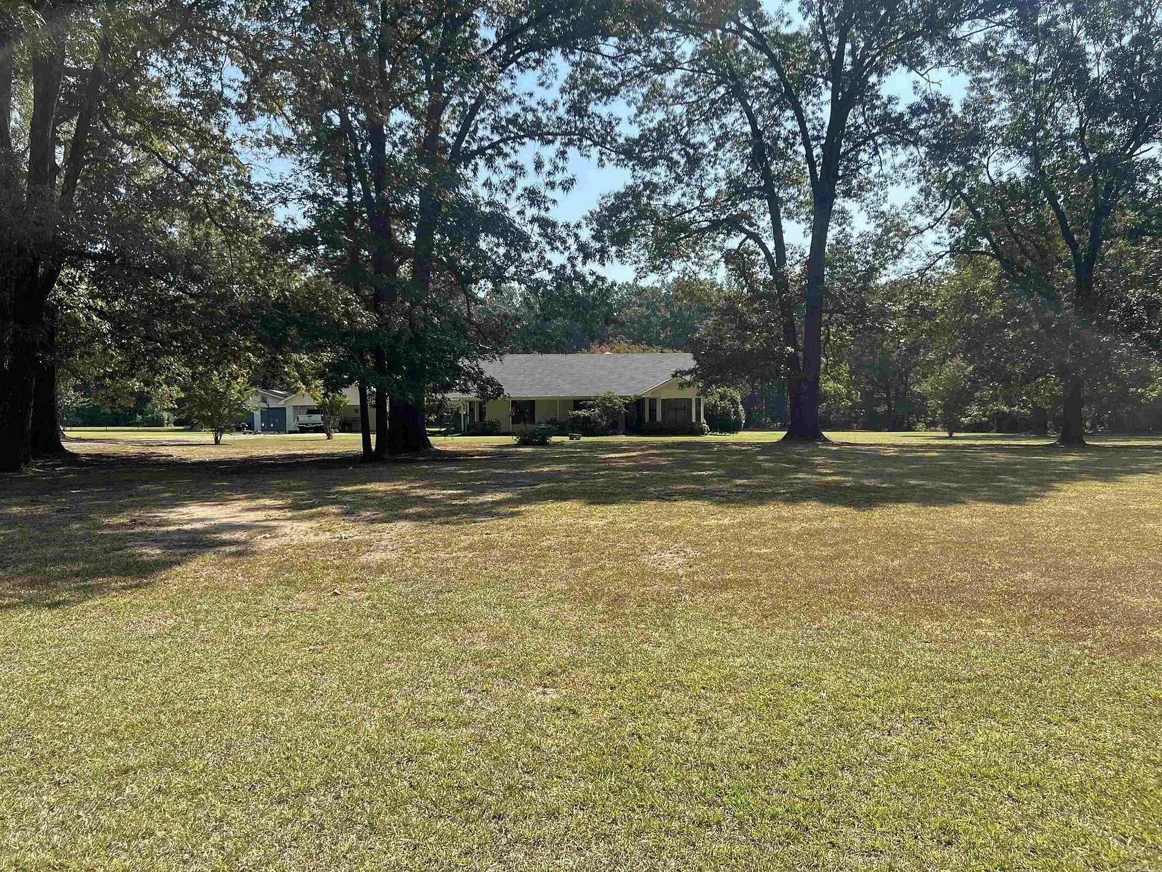 3.75 Acres of Residential Land with Home for Sale in Pine Bluff, Arkansas