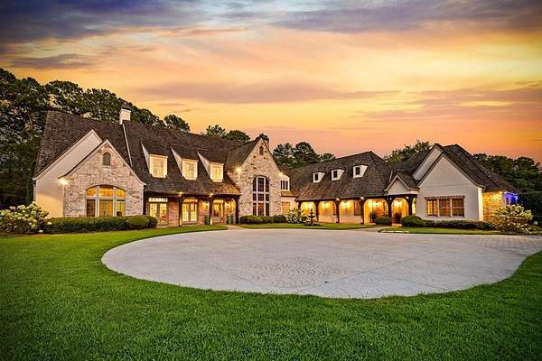 4 Acres of Residential Land with Home for Sale in Canton, Georgia