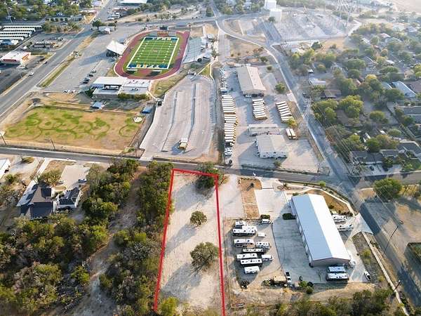 0.75 Acres of Commercial Land for Sale in Kerrville, Texas