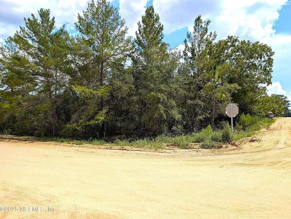 1.23 Acres of Residential Land for Sale in Keystone Heights, Florida