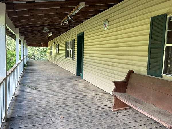 1.7 Acres of Residential Land with Home for Sale in Pollok, Texas