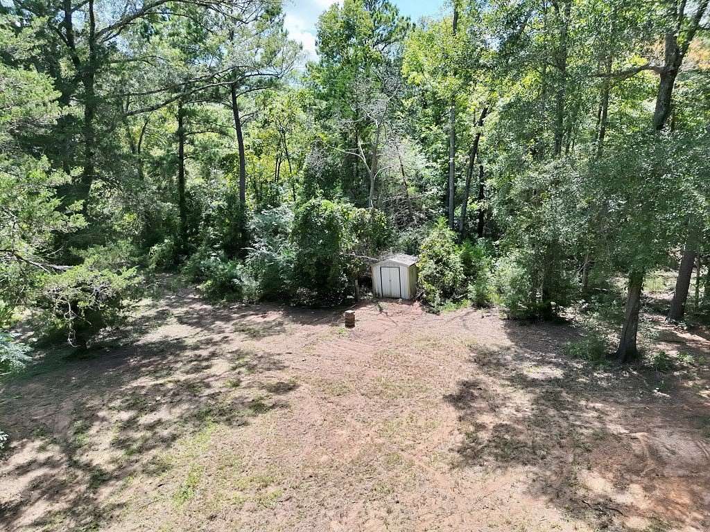 11.3 Acres of Land for Sale in Grapeland, Texas