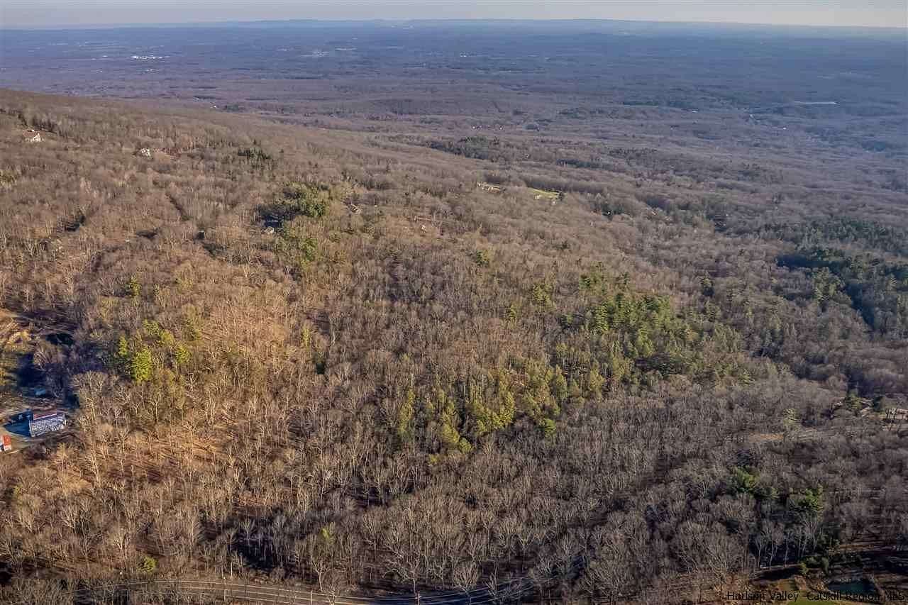 31.4 Acres of Land for Sale in Cragsmoor, New York