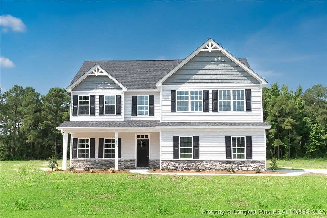 10 Acres of Residential Land with Home for Sale in Fayetteville, North Carolina