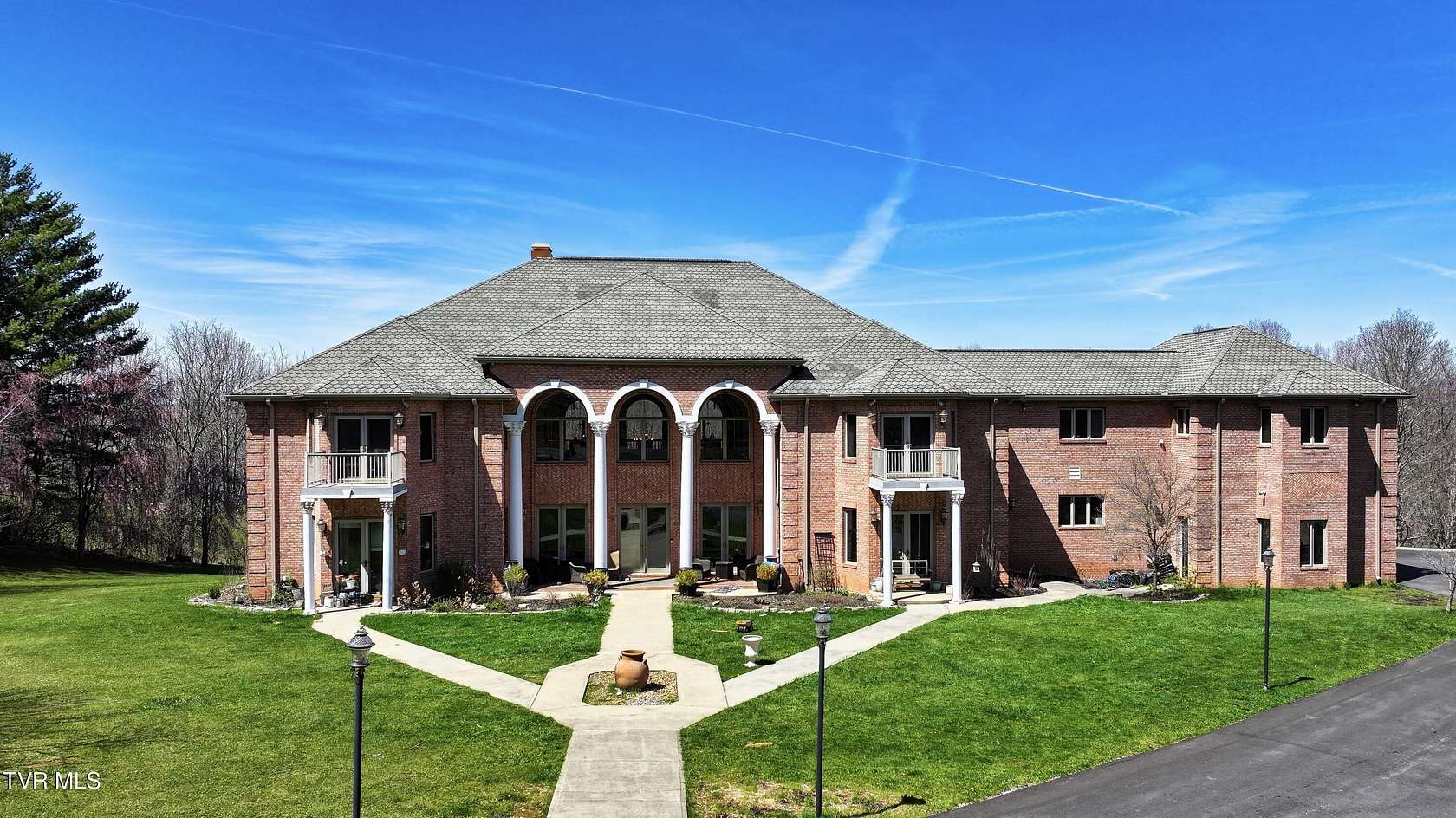 100 Acres of Land with Home for Sale in Bluefield, Virginia