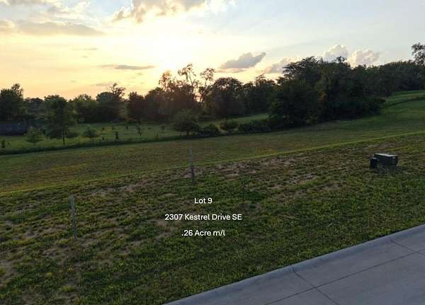 0.25 Acres of Residential Land for Sale in Cedar Rapids, Iowa